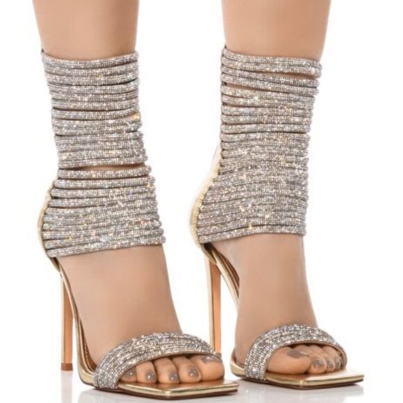 AZALEA WANG "COME THROUGH ALL DAY"RHINESTONE EMBELLISHED STRAPPY GOLD (BRAND NEW - Picture 1 of 8